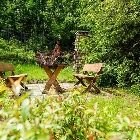 Drewniany Z Prywatna Sauna Belwederek - Ogrodzony, Blisko Szlakow