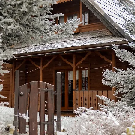 Goralski Belwederek Ski-in Ski-out Z Prywatna Sauna Chalet Karpacz